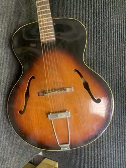 VINTAGE GIBSON L-48