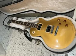 2008 GIBSON LIMITED EDITION LES PAUL STANDARD SLASH SIGNATURE GOLDTOP W/ CASE