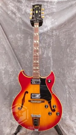USED 1968 GIBSON BARNEY KESSEL REGULAR CHERRY SUNBURST VINTAGE W/HSC