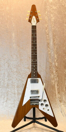 GIBSON HISTORIC COLLECTION 1967 FLYING V MAESTRO VIBROLA ELECTRIC GUITAR
