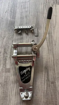ALUMINUM VIBRATO TAILPIECE FOR ARCHTOP GIBSON LES PAUL ROLLER SADDLE NO DRILLING