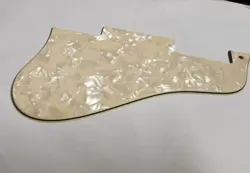 SHORT GUITAR