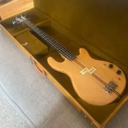 1977 KRAMER (GIBSON) BASS ALUMINUM NECK + CASE, RARE AND GOOD CONDITION