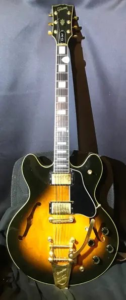 GIBSON ES 347 1979 SUNBURST. RARE KALAMAZOO MODEL. BIGSBY TREMOLO AND SPERZELS