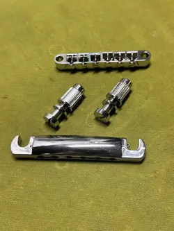 EPIPHONE TUNE-O-MATIC BRIDGE W/POSTS + TAILPIECE GIBSON LES PAUL, CHROME