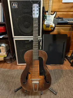 PARLOR GUITAR