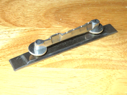 BIGSBY CHROME STAIR STEP BRIDGE