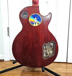 HANDED GIBSON LES