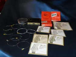 VINTAGE STRINGS GRETSCH/FENDER/GIBSON GUITAR/MANDOLIN/BASS MIXED INCOMPLETE