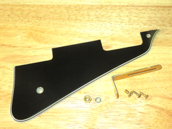 GIBSON 1977 BLACK 5 PLY LES PAUL CUSTOM PICKGUARD W/ GOLD MOUNT