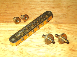 GIBSON 1977 GOLD NASHVILLE TUNE O MATIC BRIDGE