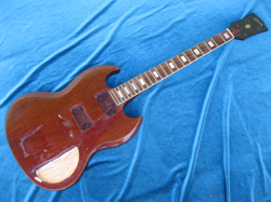 VINTAGE 1972 GIBSON SG DELUXE GUITAR PROJECT HUSK