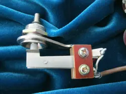 POTS JACK SWITCH