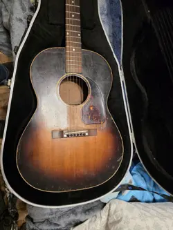 1951 GIBSON LG-1 VINTAGE ACOUSTIC GUITAR SUNBURST WITH CASE