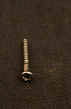SCREW FOR ROB