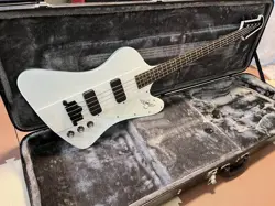 EPIPHONE THUNDERBIRD IV WHITE W/ GIBSON PU + CASE FROM JAPAN
