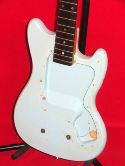SHORT SCALE BASS