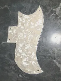 PEARL PICKGUARD