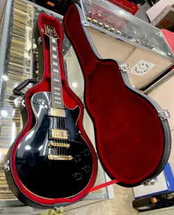 EPIPHONE INSPIRED BY GIBSON LES PAUL CUSTOM WITH HARDCASE