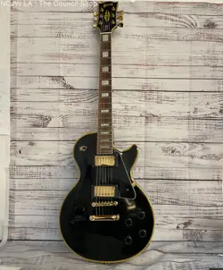 CUSTOM GUITAR BLACK