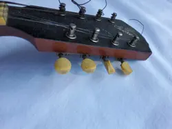 VINTAGE GIBSON MANDOLIN