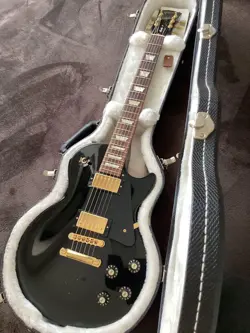 STUDIO EBONY NO.MG1611