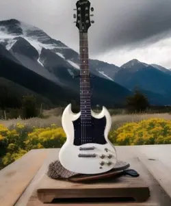 WHITE ROSEWOOD
