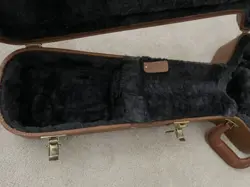 GIBSON BROWN GUITAR