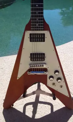 GIBSON FLYING V WITH ORIGINAL HARDSHELL CASE