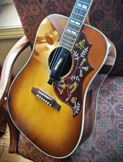 GIBSON CUSTOM SHOP HUMMINGBIRD SOLID KOA 2024