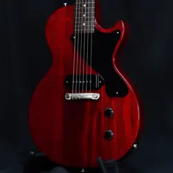-2015- FINEST GUITARS