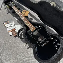 GIBSON USA SG STANDARD EBONY SAFE PACKING!