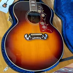 CUSTOM SHOP