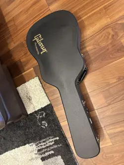 J-15 ACOUSTIC GUITAR