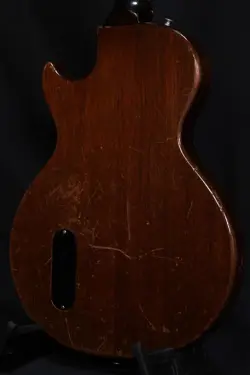 FINEST GUITARS