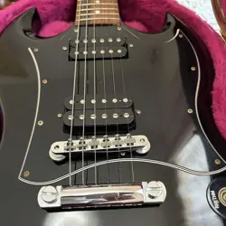 1999 GUITAR