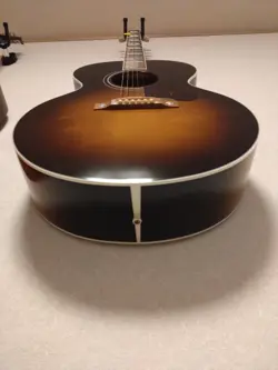 2005 USED ACOUSTIC