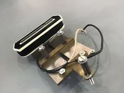 VINTAGE PICKUP GIBSON