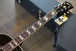 GUITAR SUNBURST OHSC