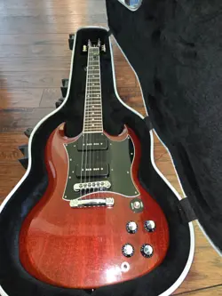 P90 CHERRY RED