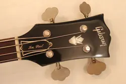 BASS GUITAR PELHAM