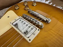 PAUL REISSUE R9