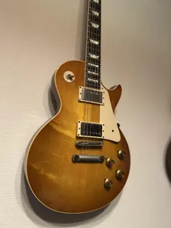 GIBSON CUSTOM SHOP HISTORIC COLLECTION '58 VOS ELECTRIC GUITAR - 2013 MODEL