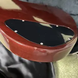 GUITAR 2000