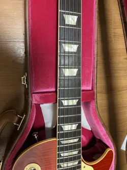 REISSUE CHERRY SUNBURST