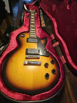 FADED GUITAR USA