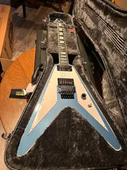 GIBSON CUSTOM SHOP RICHIE FAULKNER SIGNATURE FLYING V CUSTOM 2023 - PRESENT - PE