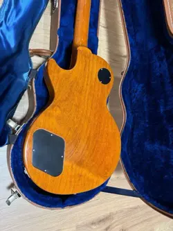 GIBSON GARY MOORE SIGNATURE LES PAUL LEMON BURST SAFE DELIVERY FROM JAPAN