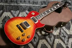 CHERRY SUNBURST 2000