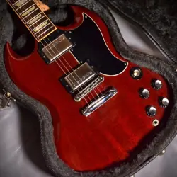 2006 RED 22FRET